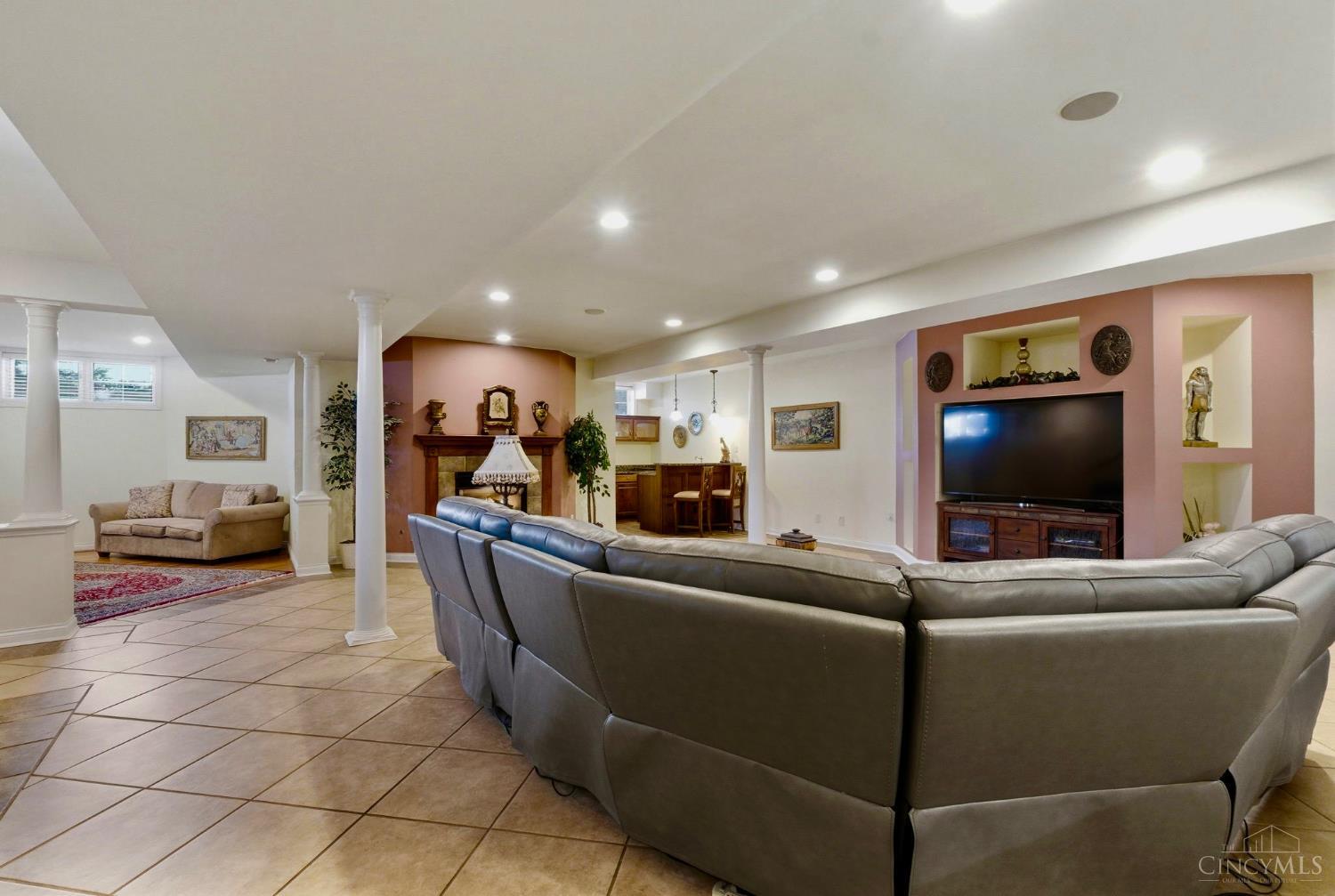 8077 Laurel Lake Court, Liberty Twp, OH, 45044 — photo 53