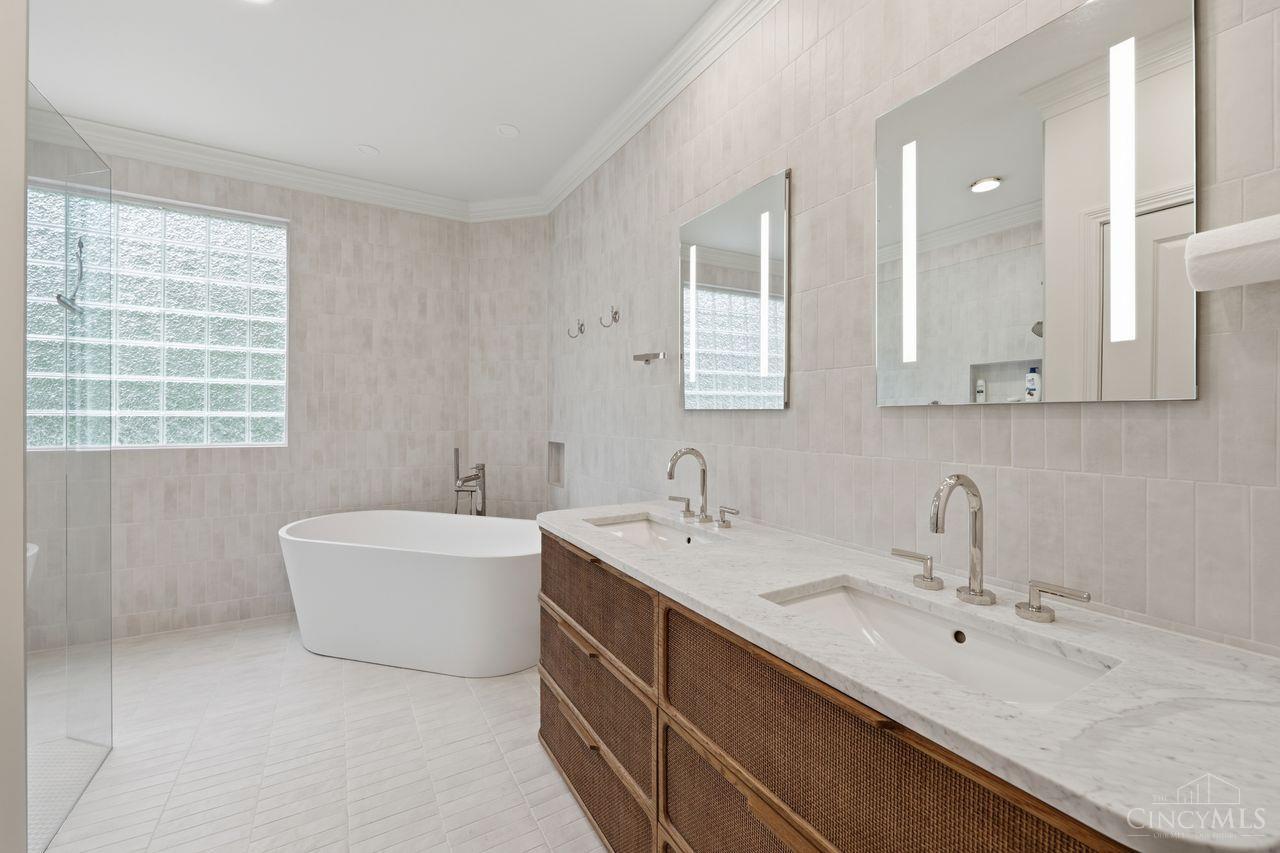 1430 Riverside Drive, Cincinnati, OH, 45202 — photo 27