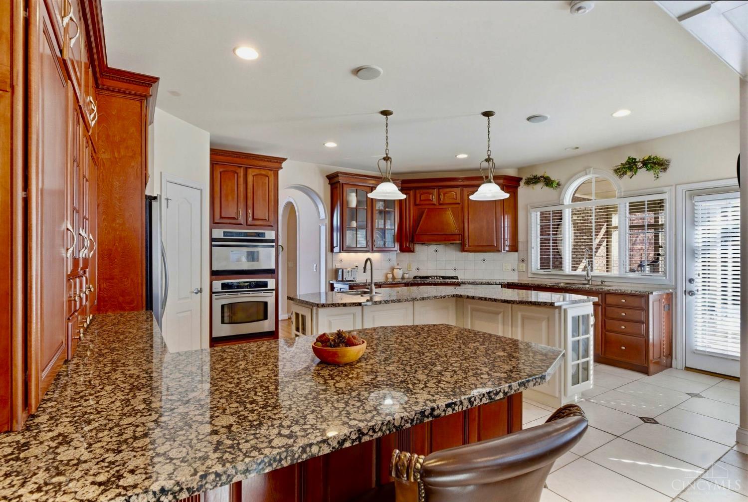 8077 Laurel Lake Court, Liberty Twp, OH, 45044 — photo 15