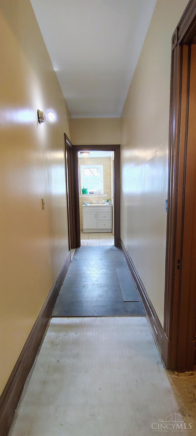 837 Hutchins Avenue, Cincinnati, OH, 45229 — photo 30