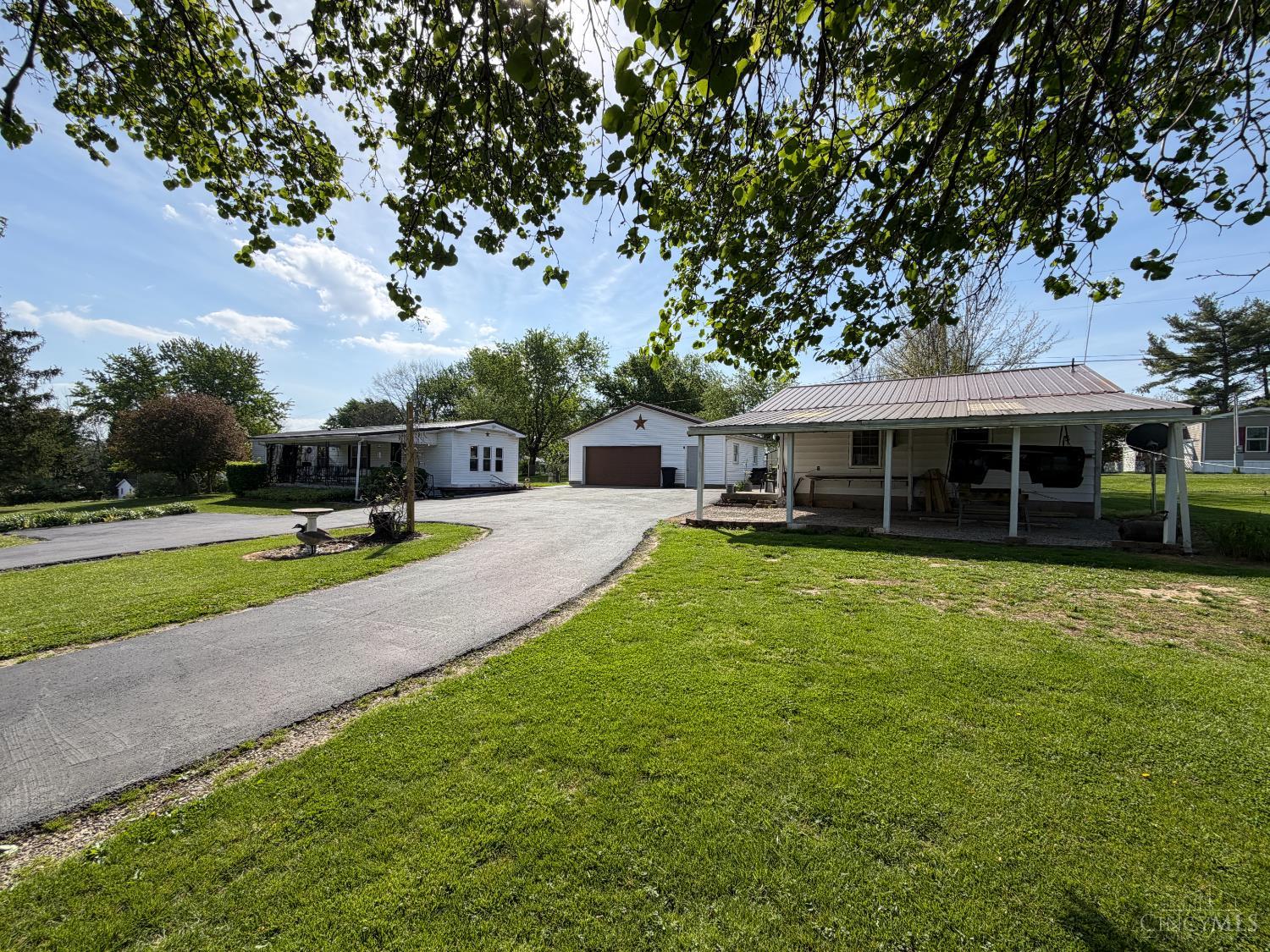 10818 North Shore Drive, Paint Twp, OH, 45133
