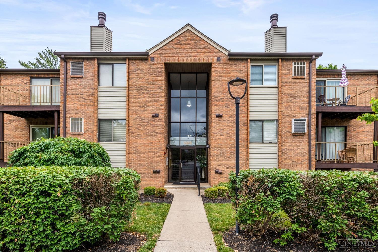 5975 Meadow Creek Drive #12, Miami Twp, OH, 45150