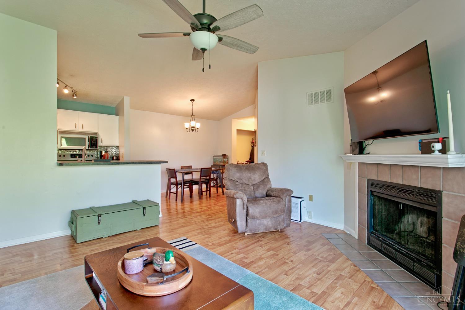 5975 Meadow Creek Drive #12, Miami Twp, OH, 45150 — photo 6