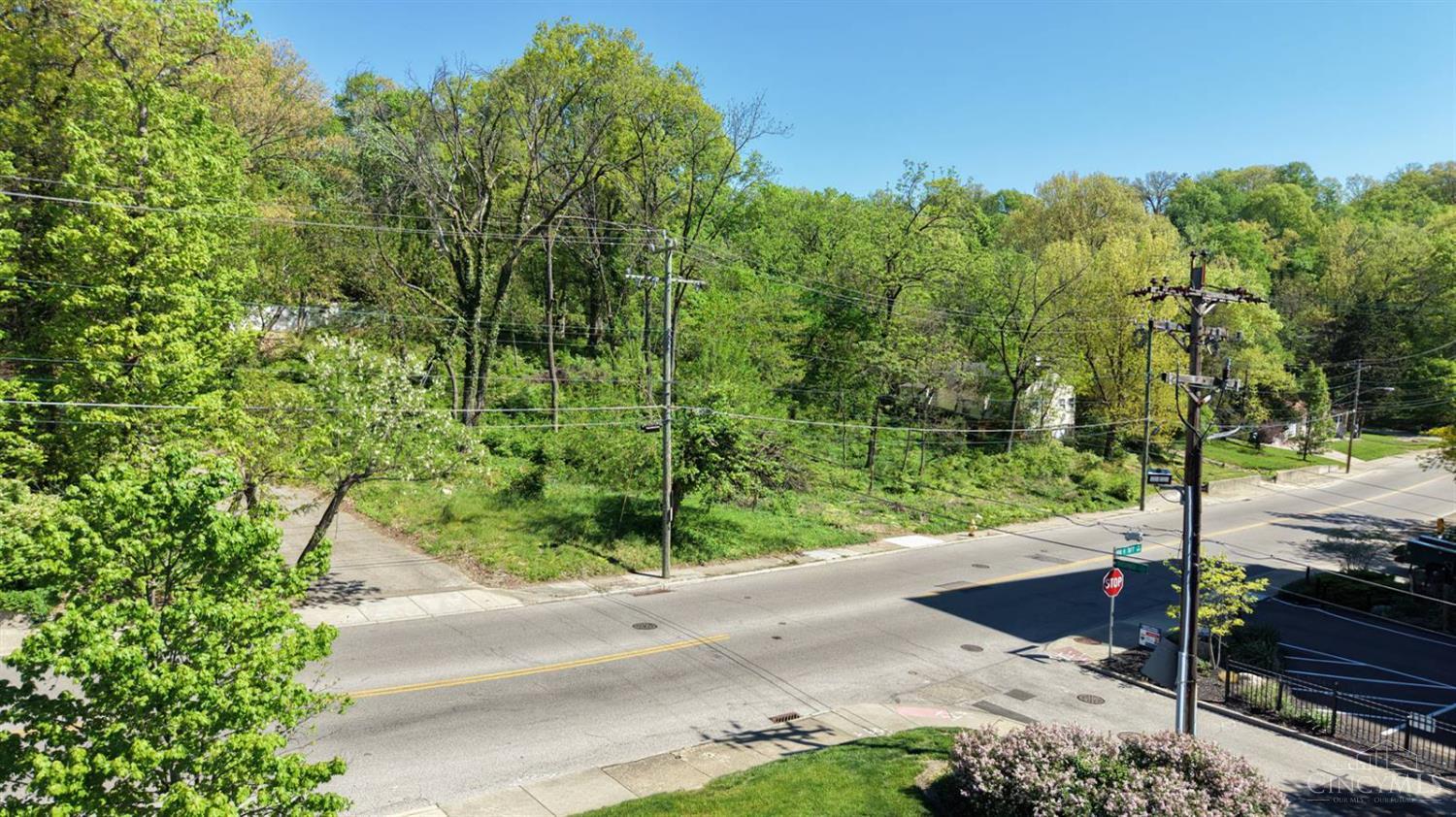1816 William Howard Taft Road, Cincinnati, OH, 45206
