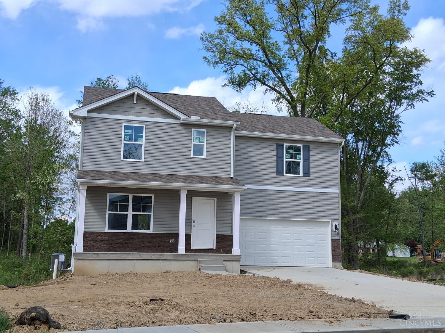 Homes for sale in Williamsburg, OH | 114 Cornerstone Dr, Williamsburg, OH 45176 | MLS# 1867357