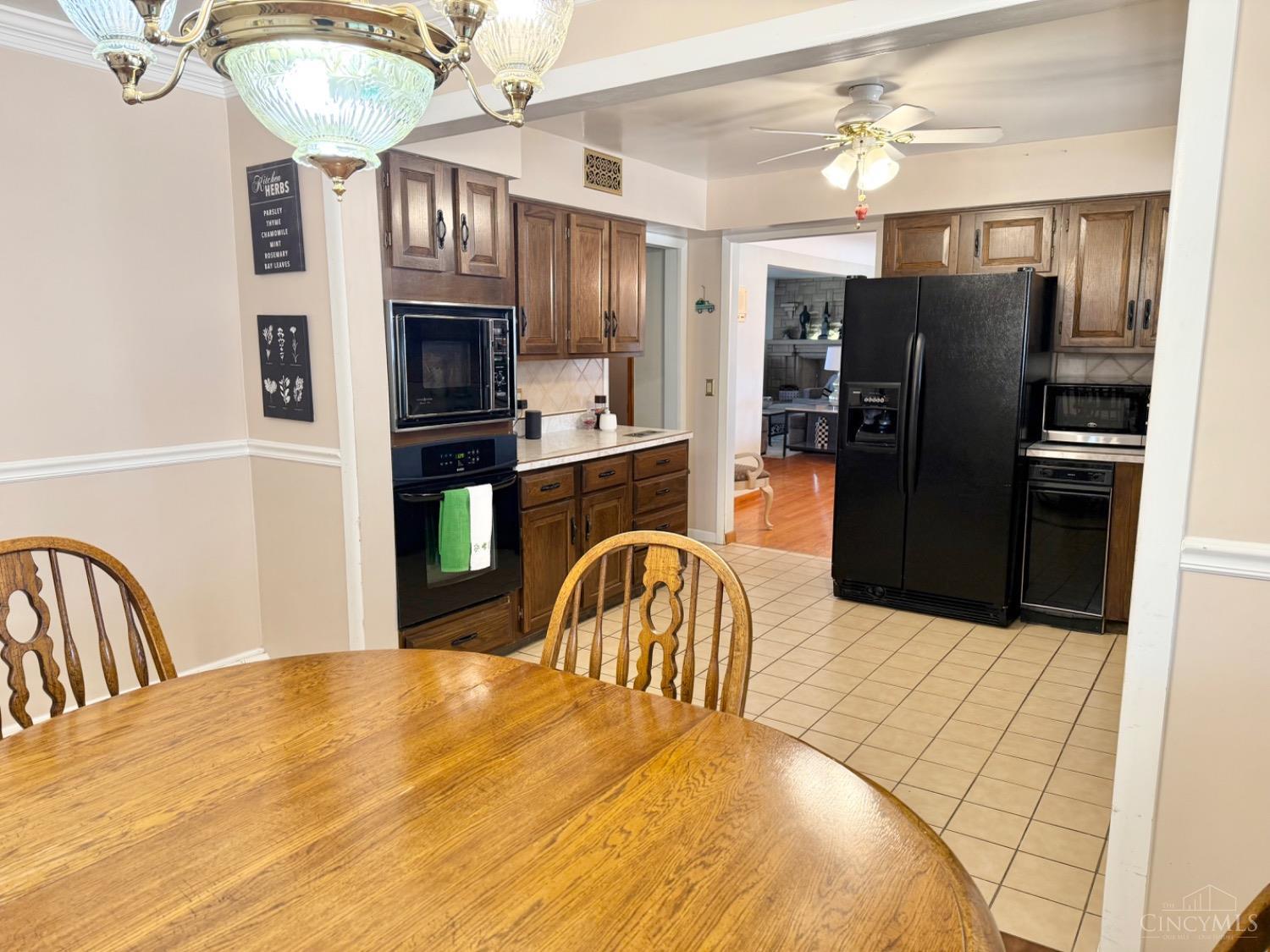 4911 North Bend Road, Green Twp, OH, 45211 — photo 5