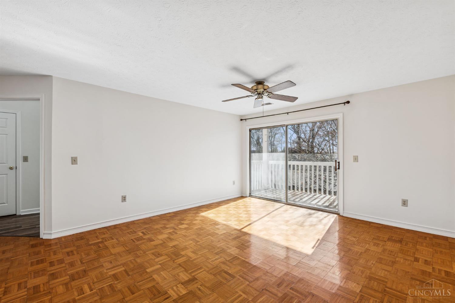 710 Carrington Place #207, Loveland, OH, 45140 — photo 5