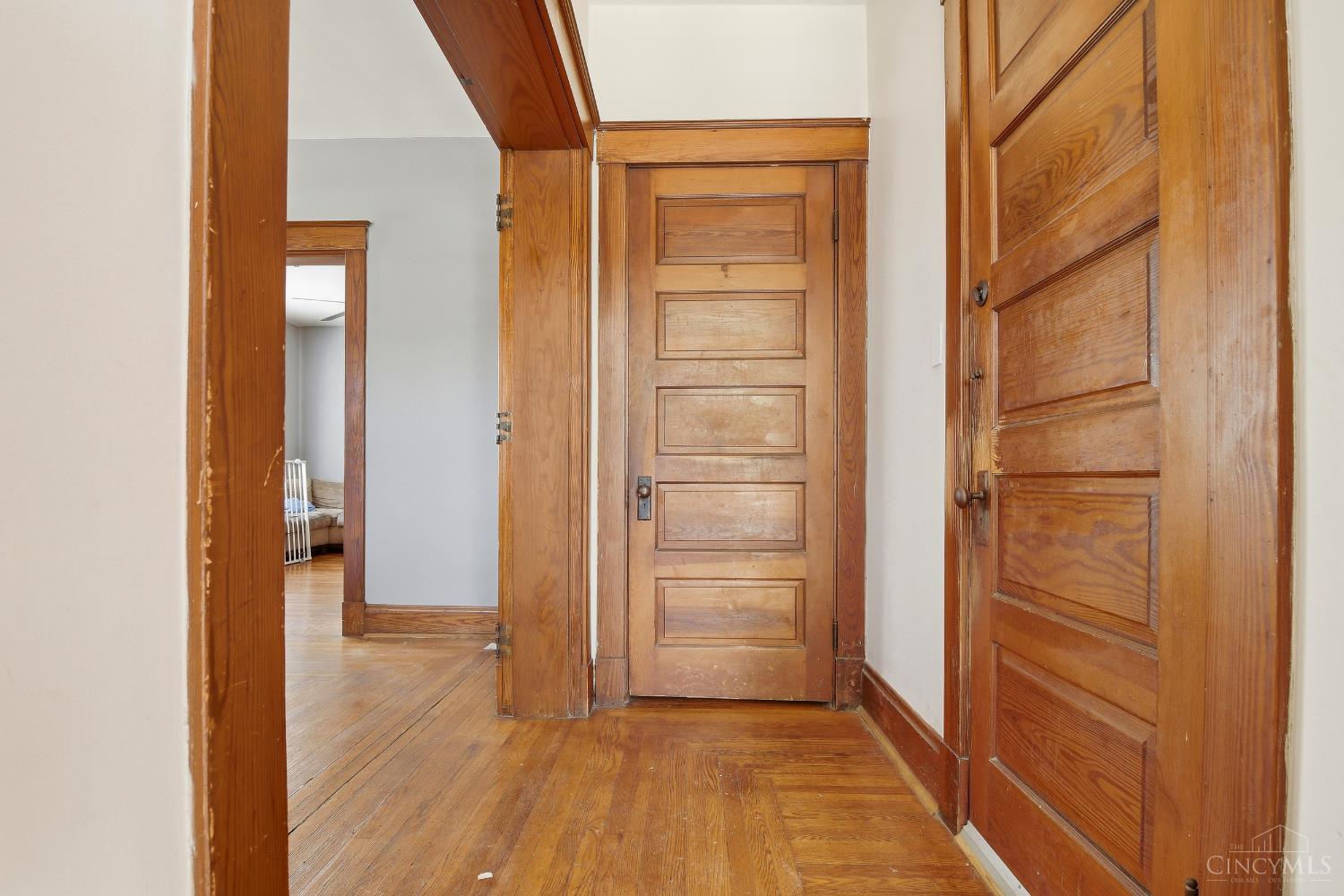 4232 Langley Avenue, St Bernard, OH, 45217 — photo 4