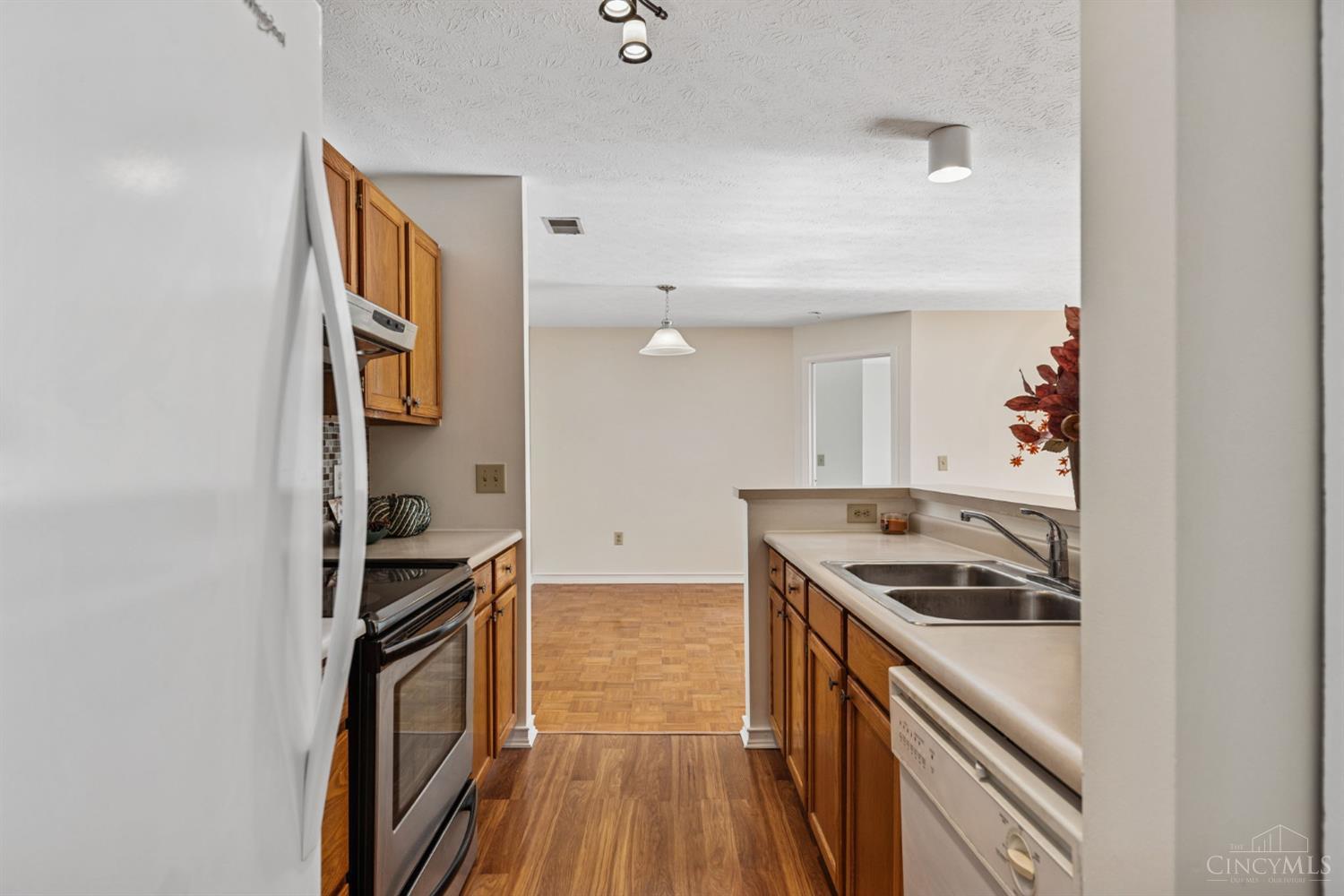710 Carrington Place #207, Loveland, OH, 45140 — photo 13