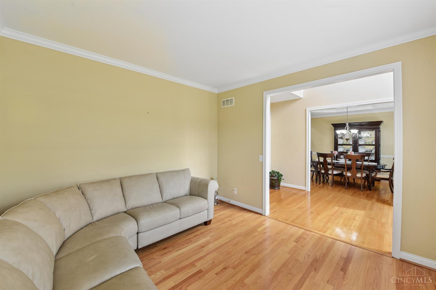 325 Eastbury Drive, Loveland, OH, 45140 — photo 18