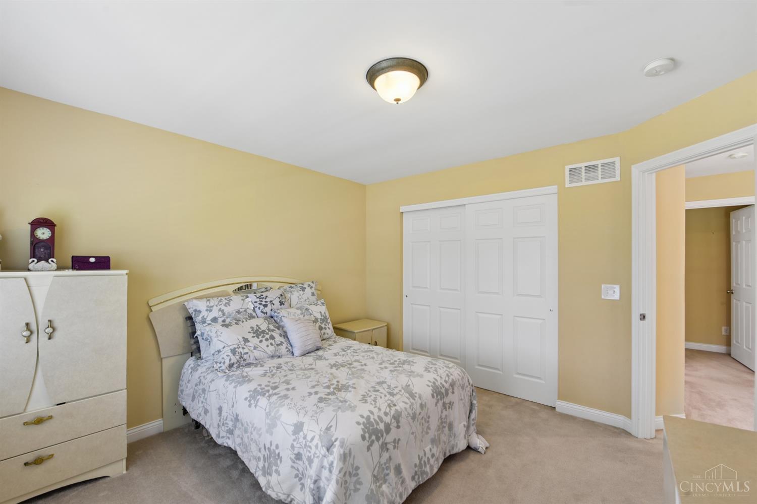 325 Eastbury Drive, Loveland, OH, 45140 — photo 33
