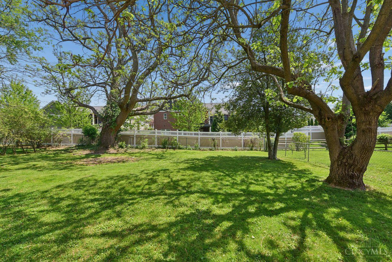10660 Bridlepath Lane, Sharonville, OH, 45241 — photo 46