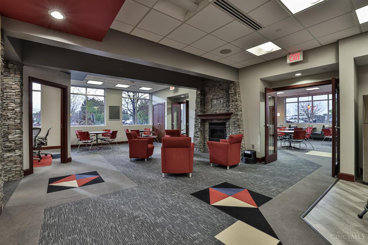 7395 Mason Montgomery Road, Mason, OH, 45040 — photo 15