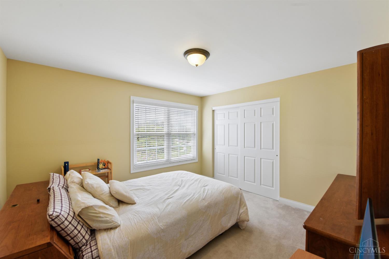 325 Eastbury Drive, Loveland, OH, 45140 — photo 36