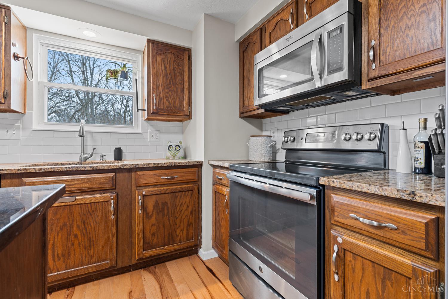 2042 Stratford Court, Loveland, OH, 45140 — photo 15