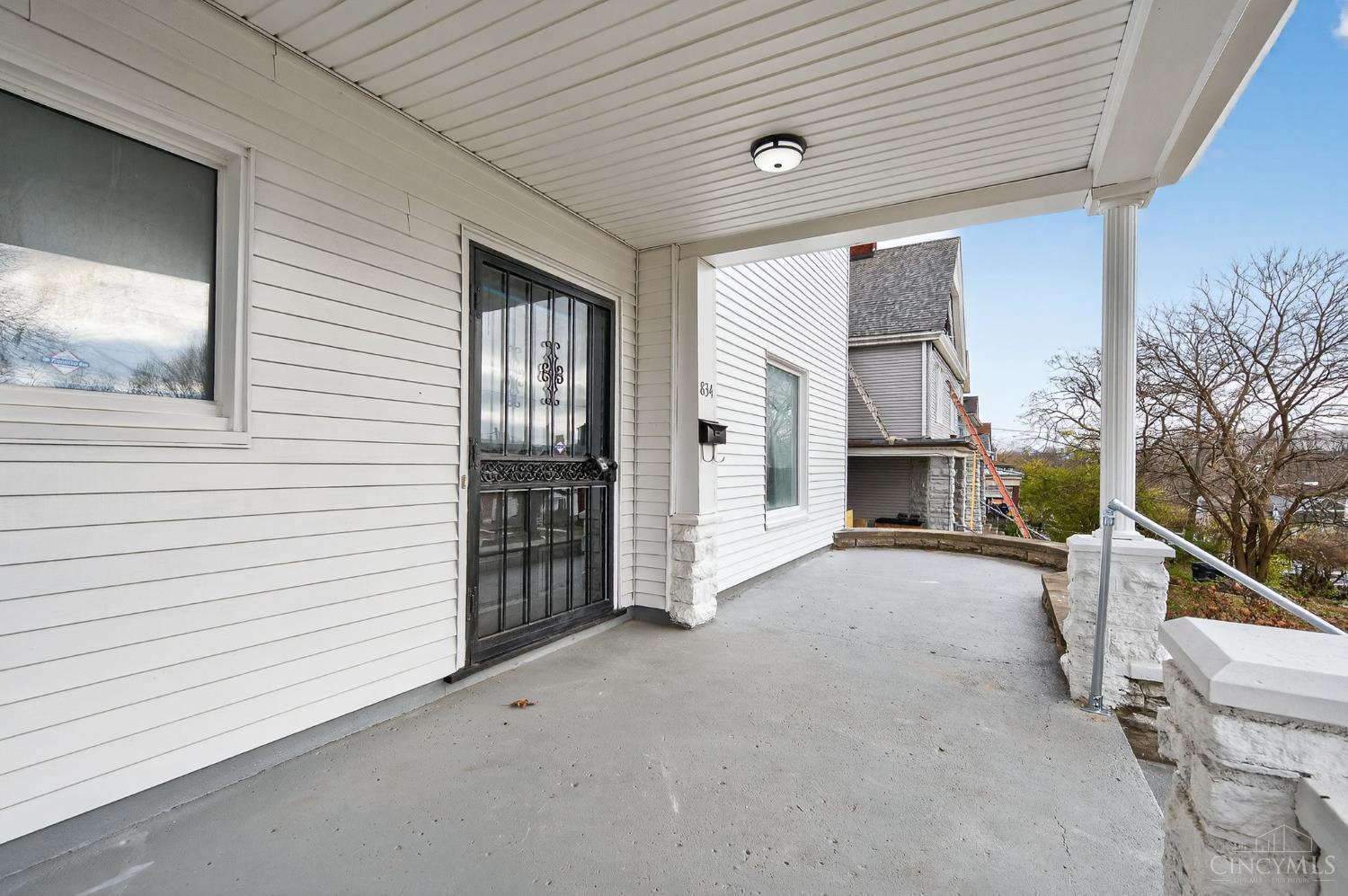 834 Rockdale Avenue, Cincinnati, OH, 45229 — photo 2