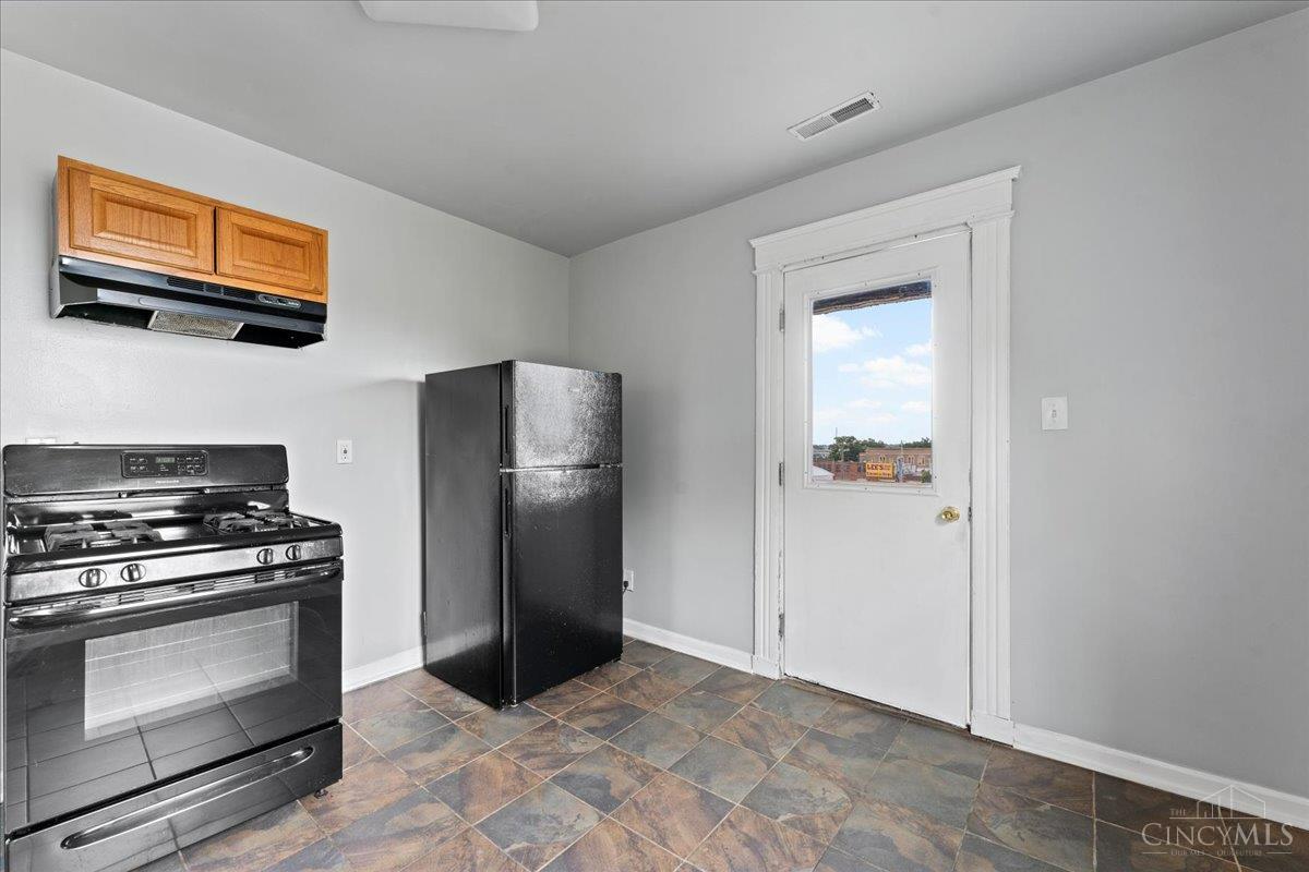 5101 Montgomery Road #4, Norwood, OH, 45212 — photo 5
