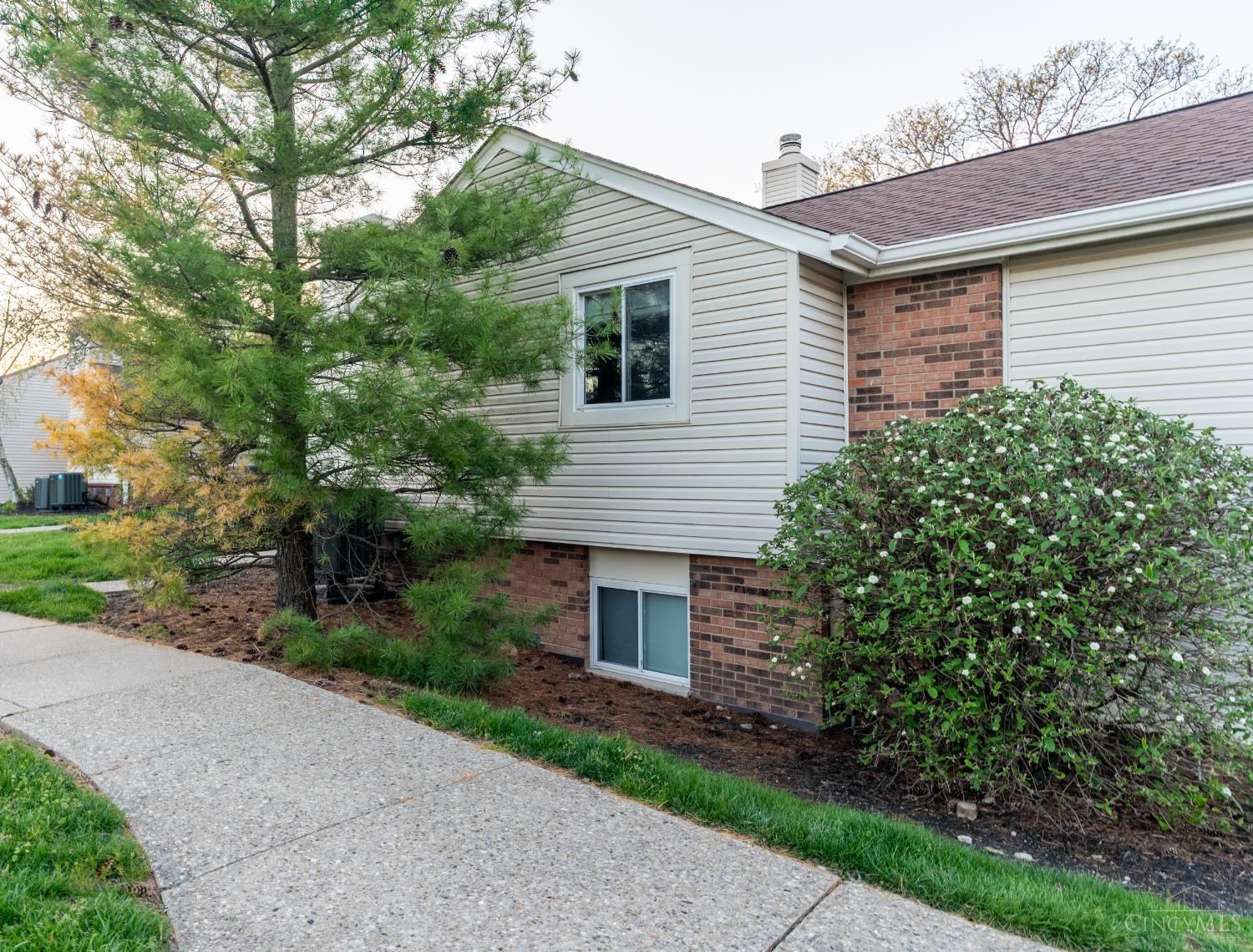 Homes for sale in Mason, OH | 206 Sherwood Green Ct, Mason, OH 45040 | MLS# 1876412