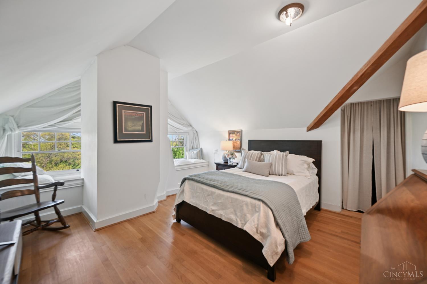 835 Ivy Avenue, Glendale, OH, 45246 — photo 30