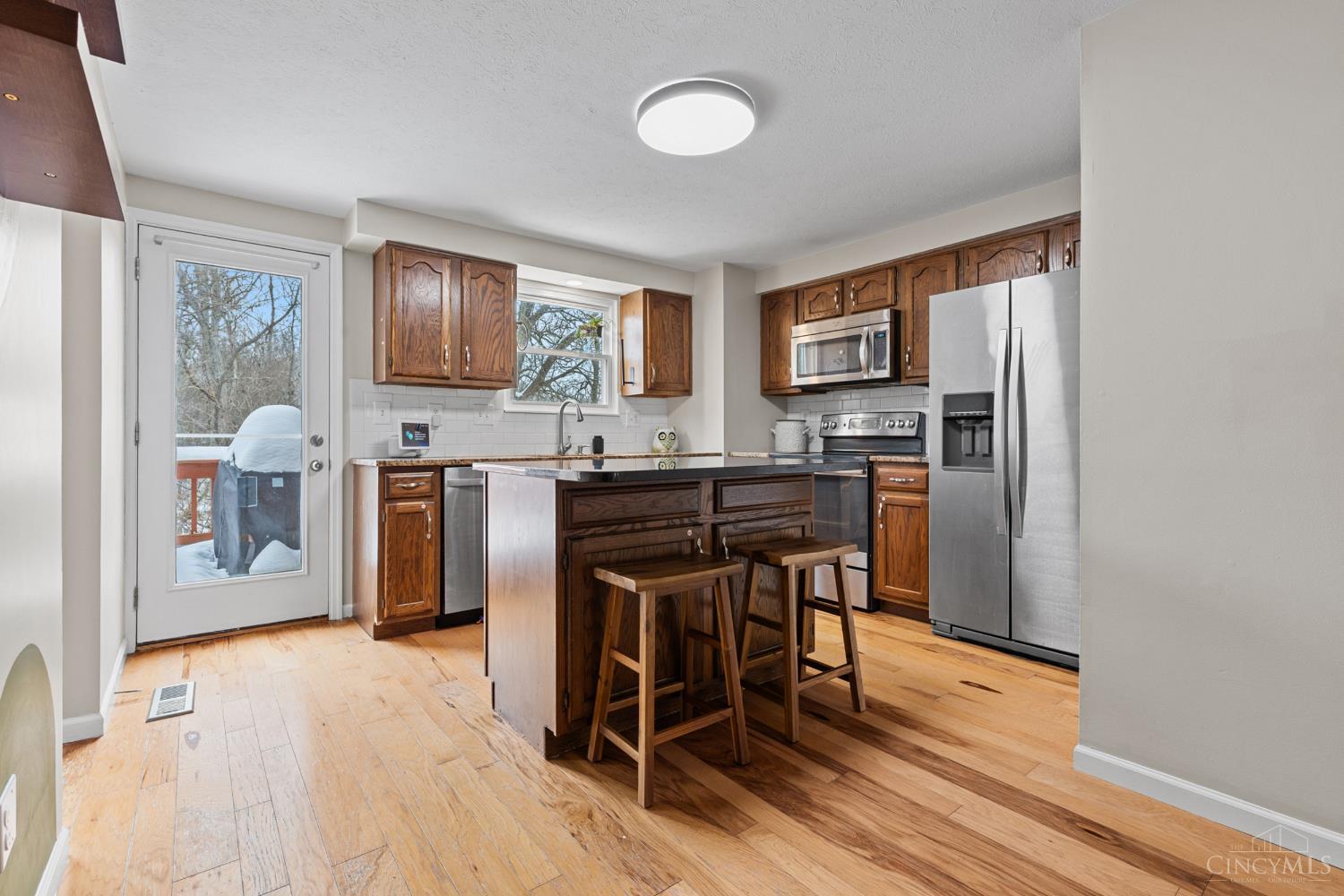 2042 Stratford Court, Loveland, OH, 45140 — photo 12