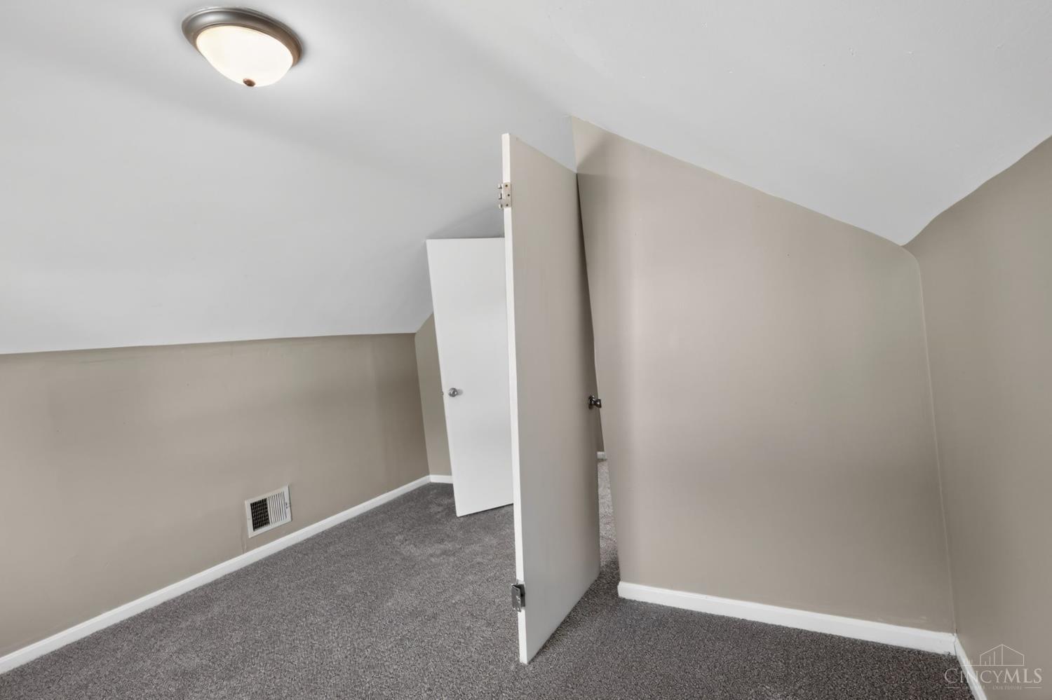 1741 Gellenbeck Street, Cincinnati, OH, 45205 — photo 27