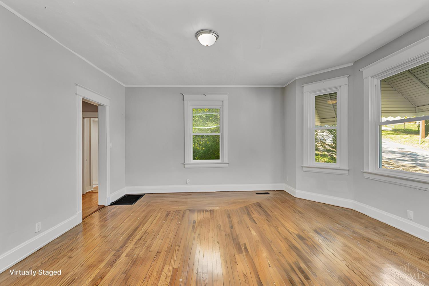 3673 Vine Street, Cincinnati, OH, 45220 — photo 8
