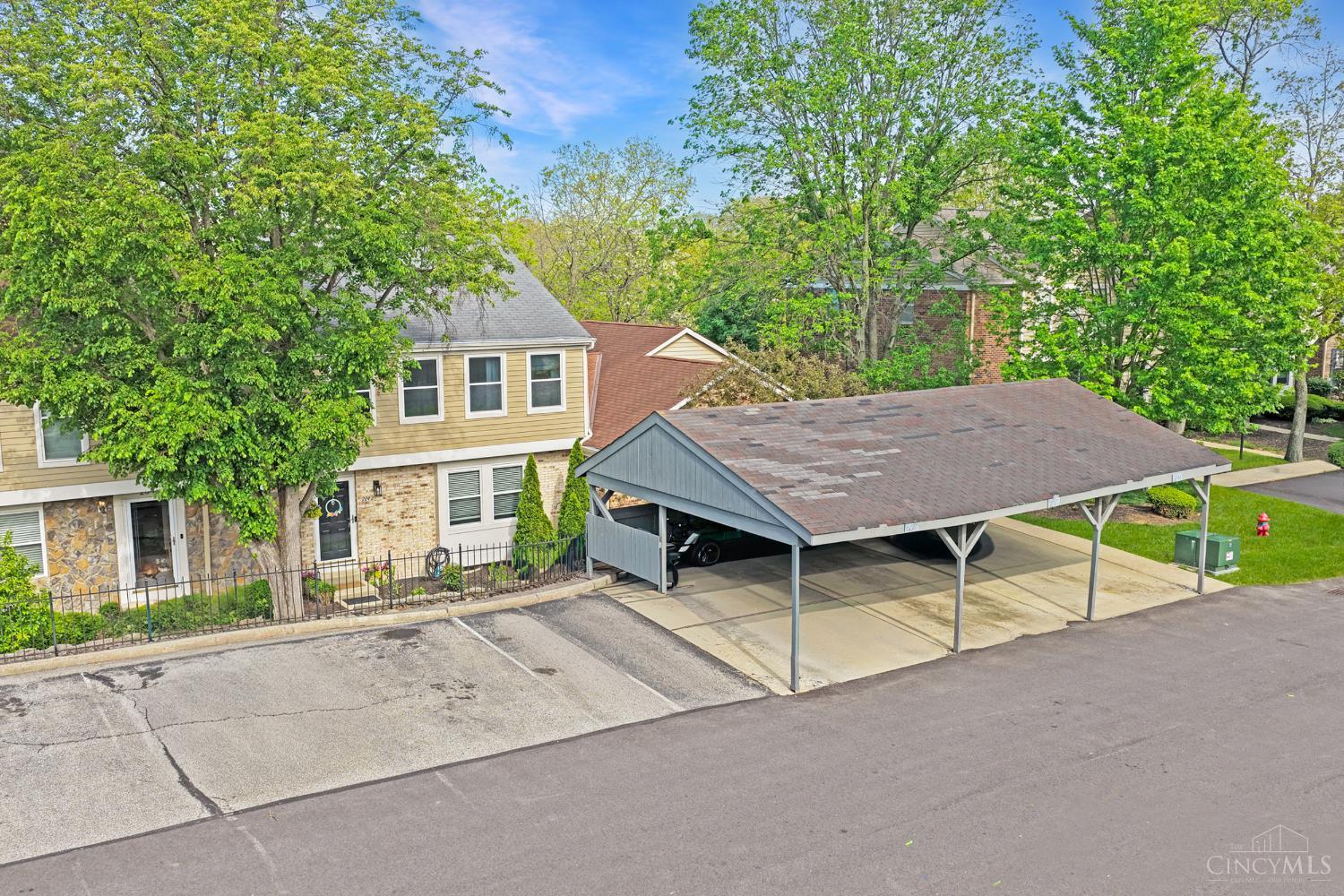 2042 Stratford Court, Loveland, OH, 45140 — photo 4