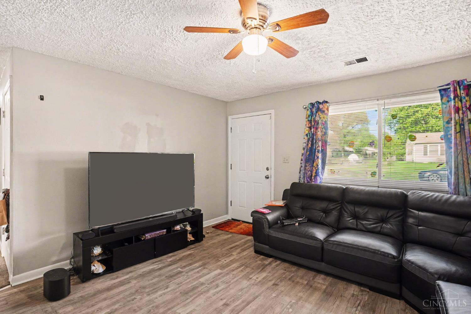 3090 Deshler Drive, Colerain Twp, OH, 45251 — photo 2
