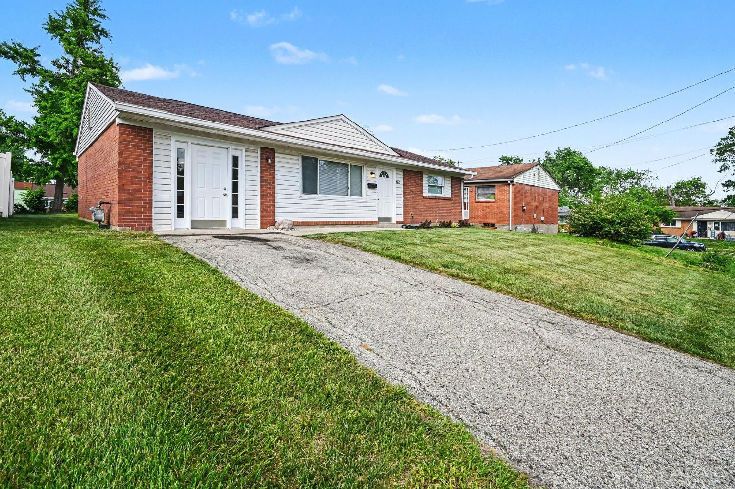 766 Hargrove Way, Forest Park, OH, 45240 — photo 2