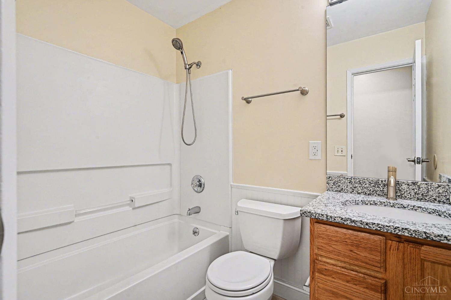 950 Harkin Drive, Forest Park, OH, 45240 — photo 12