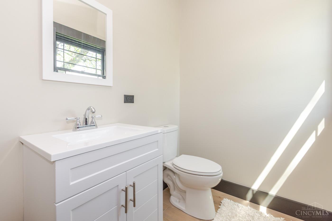121 Alexander Road, Washington Twp, OH, 45320 — photo 27