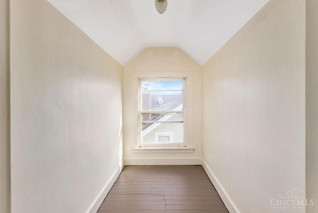 2886 Shaffer Avenue, Cincinnati, OH, 45211 — photo 34