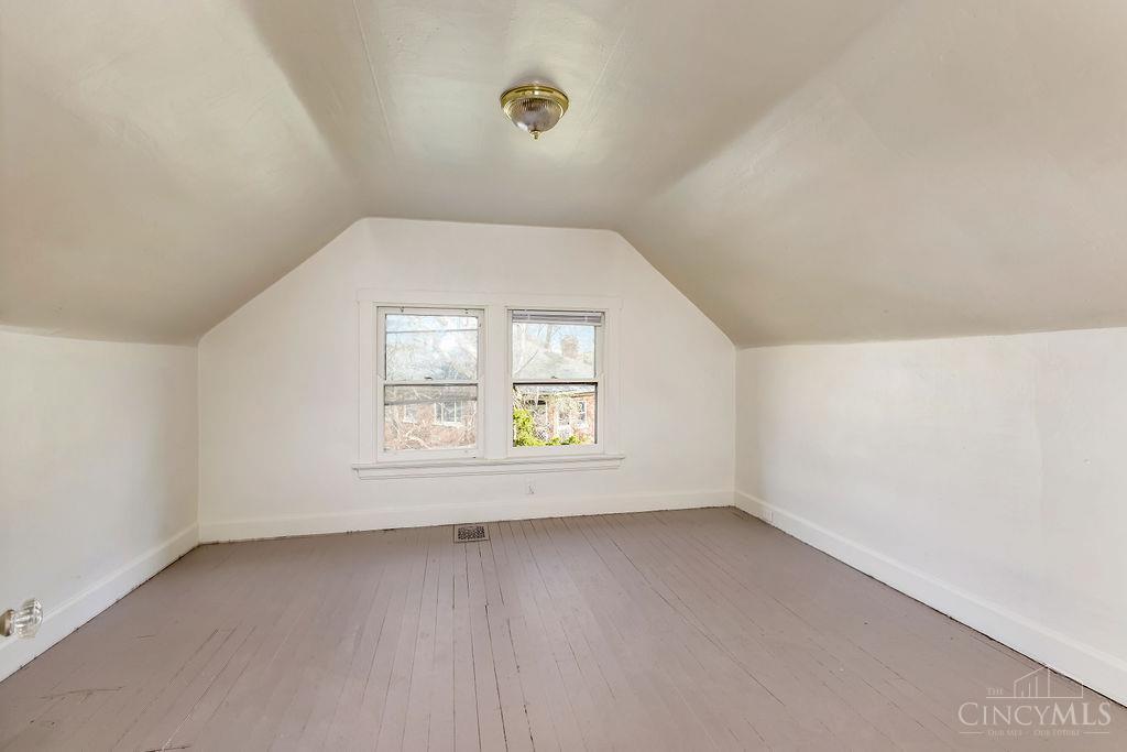2886 Shaffer Avenue, Cincinnati, OH, 45211 — photo 32