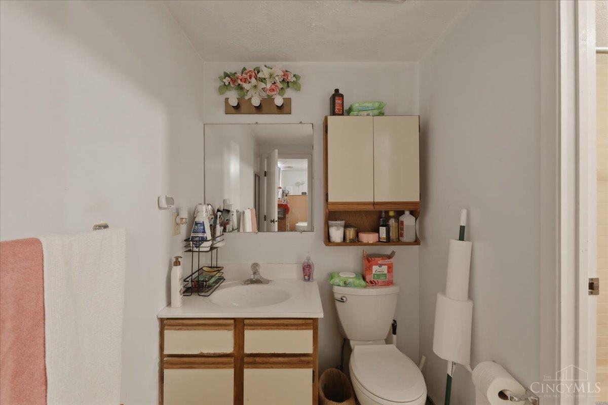 2435 Montana Avenue #11, Cincinnati, OH, 45211 — photo 16