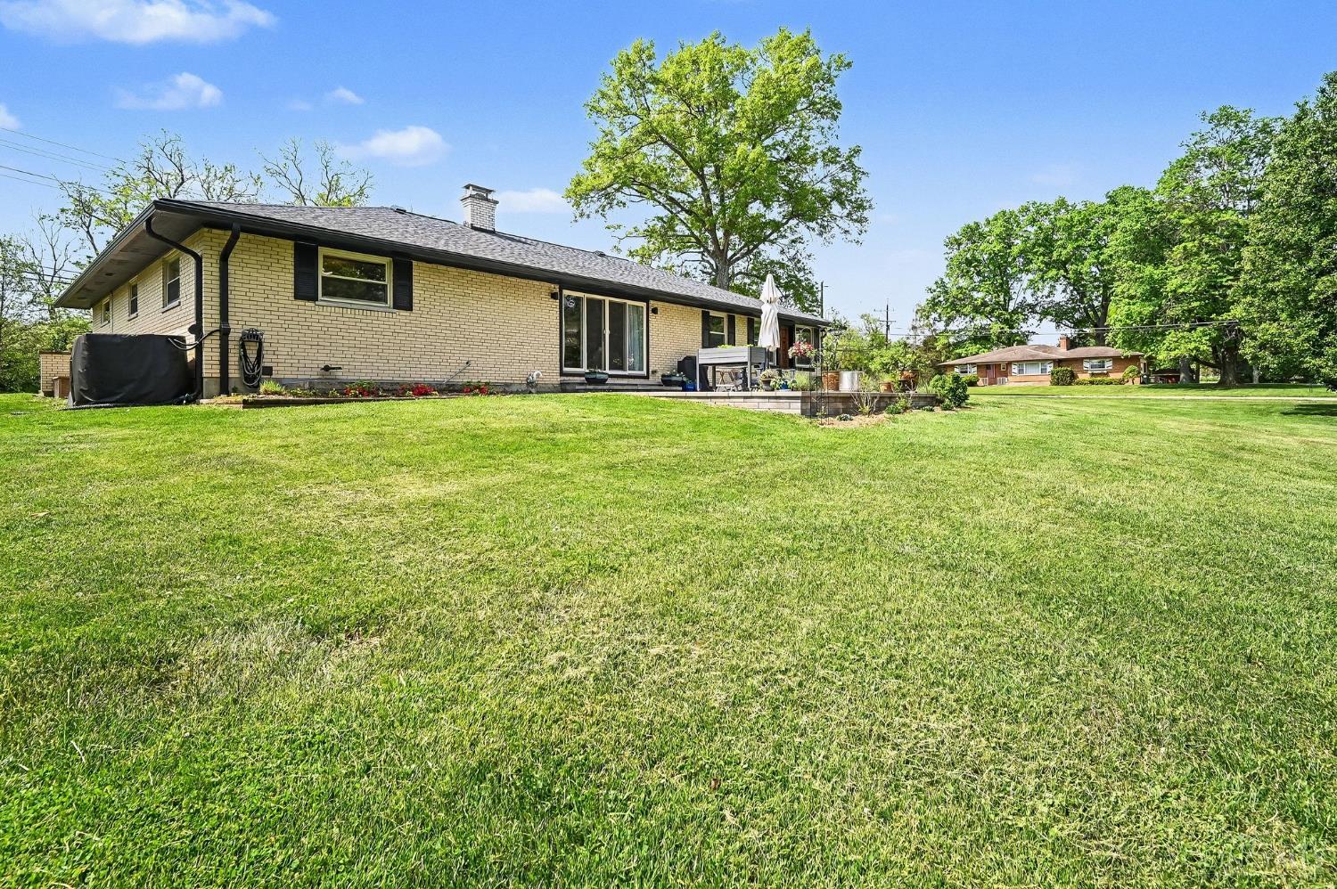 8130 Hopewell Road, Montgomery, OH, 45242