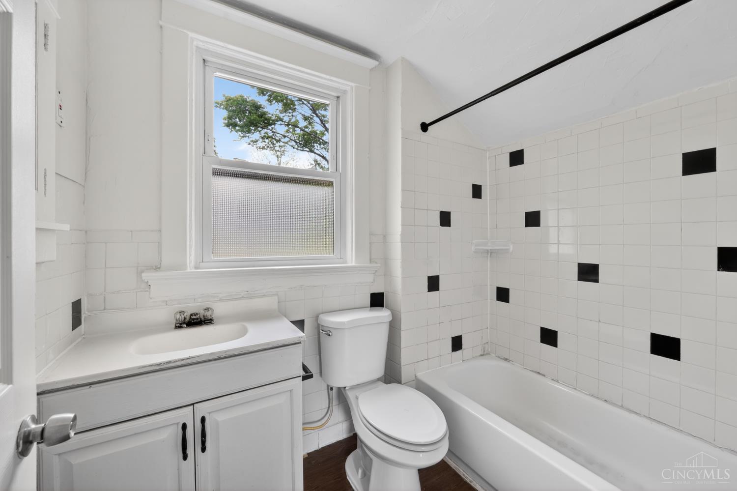 4938 Plainville Road, Cincinnati, OH, 45227 — photo 27