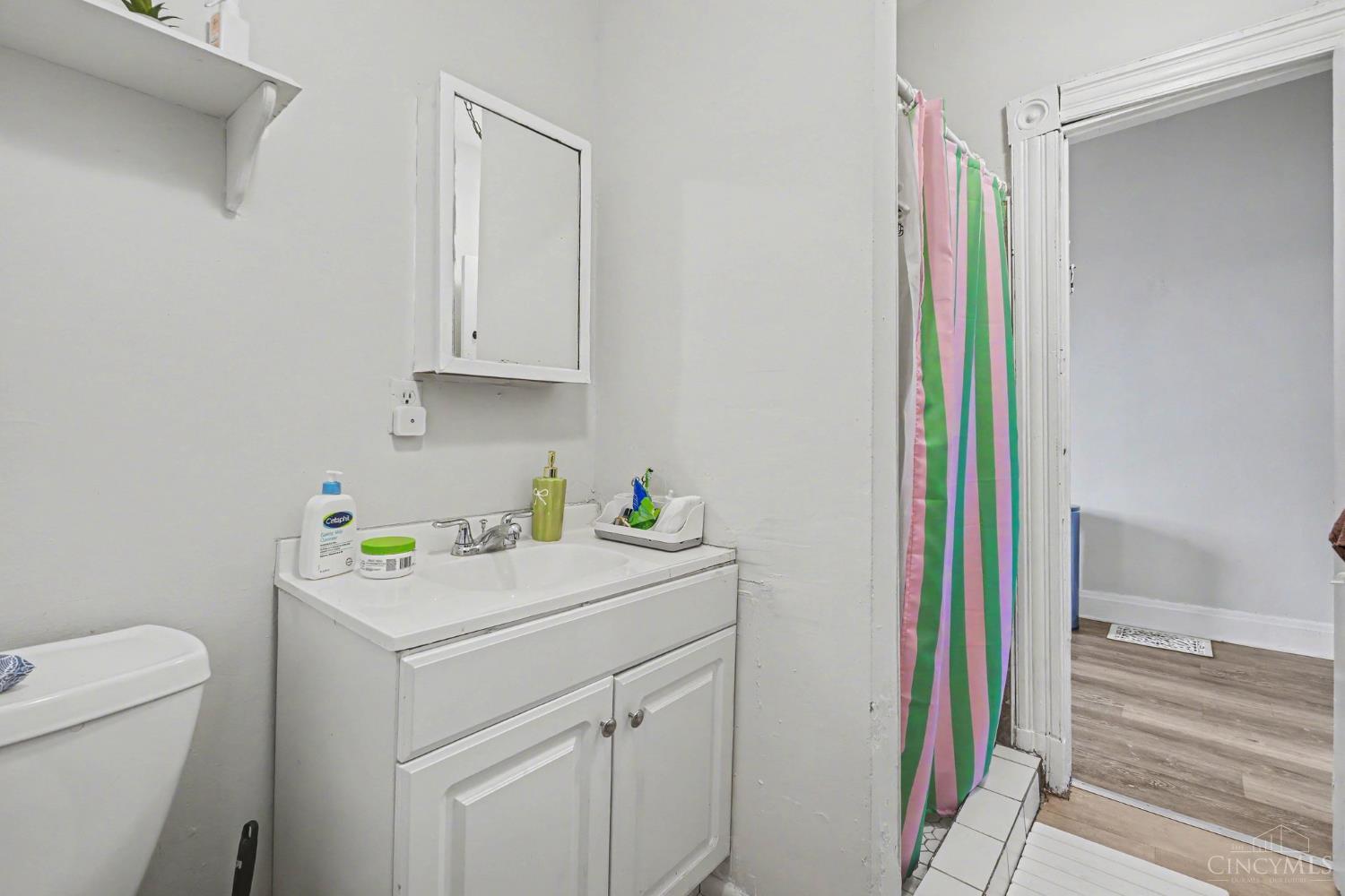 421 Southview Avenue, Cincinnati, OH, 45219 — photo 18