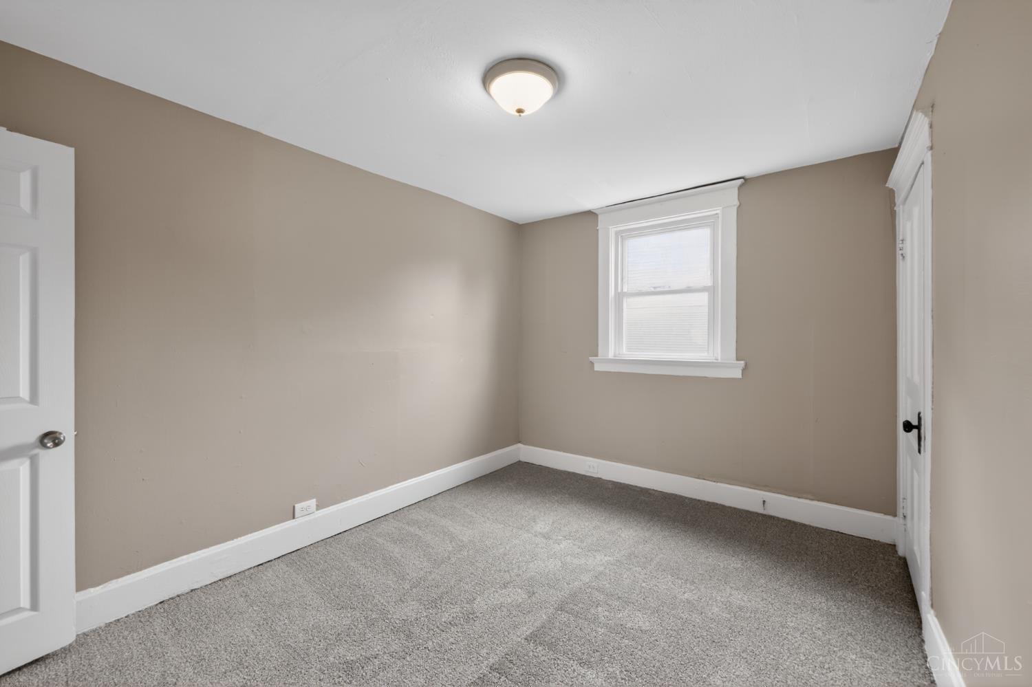 4938 Plainville Road, Cincinnati, OH, 45227 — photo 8