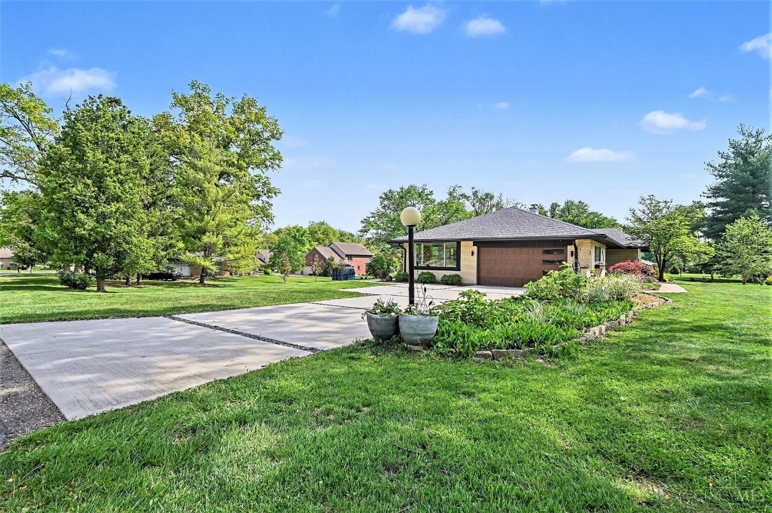 8130 Hopewell Road, Montgomery, OH, 45242