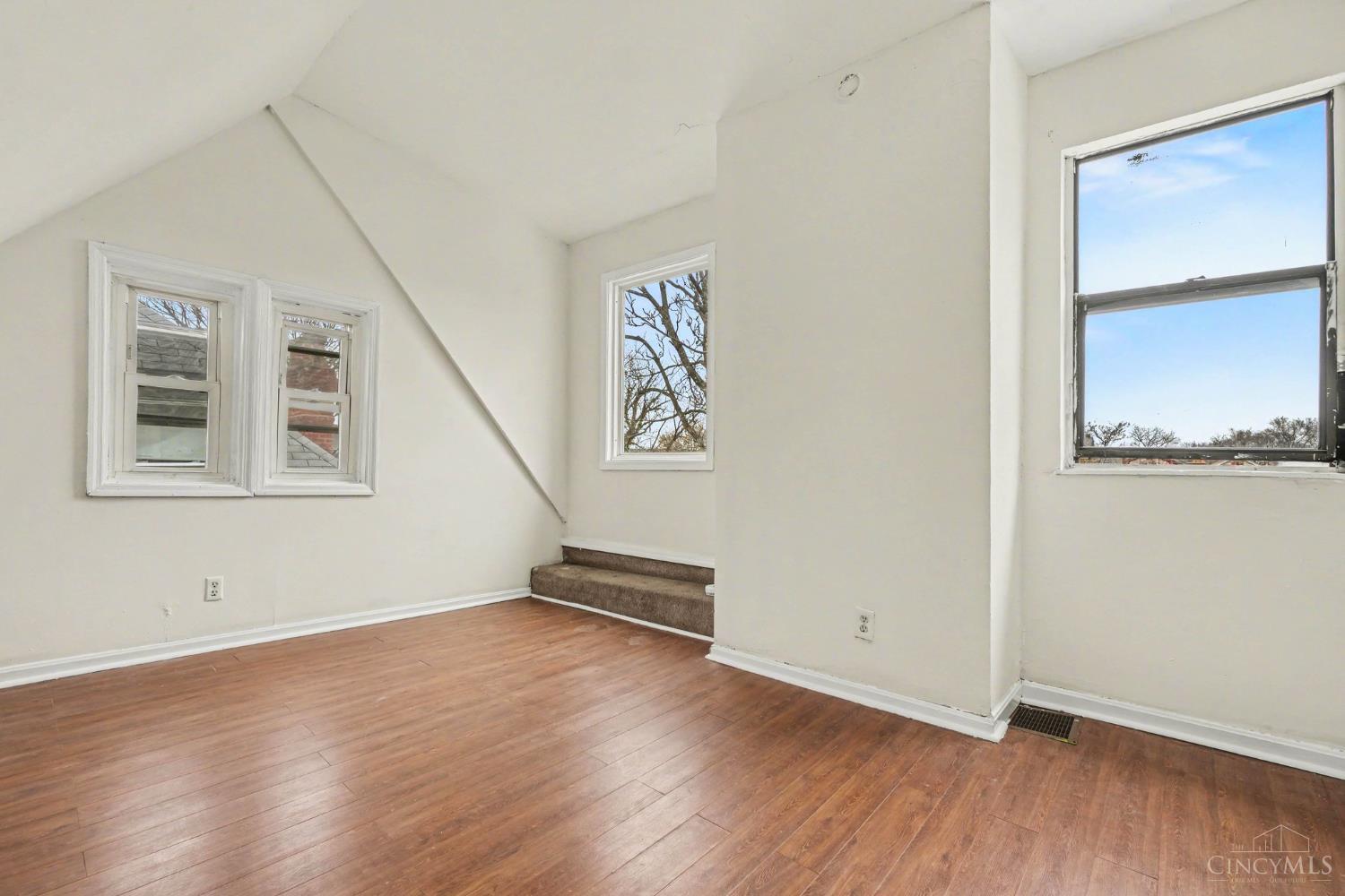 421 Southview Avenue, Cincinnati, OH, 45219 — photo 10