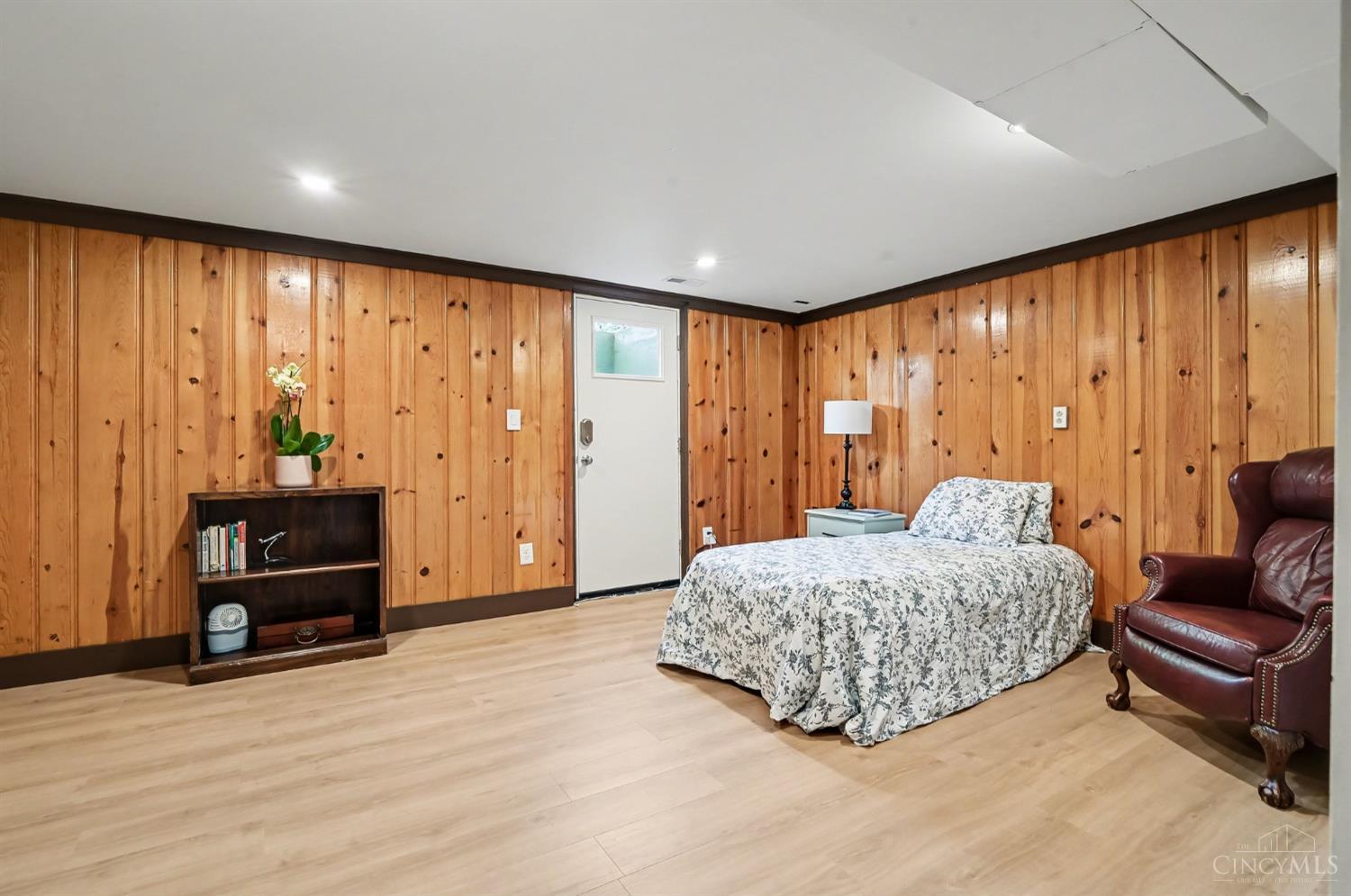 8130 Hopewell Road, Montgomery, OH, 45242