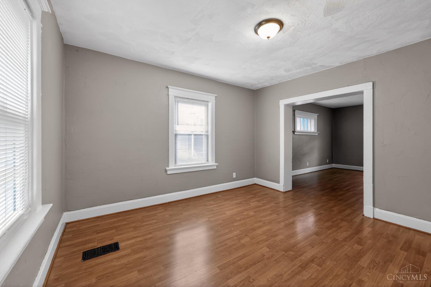4938 Plainville Road, Cincinnati, OH, 45227 — photo 5