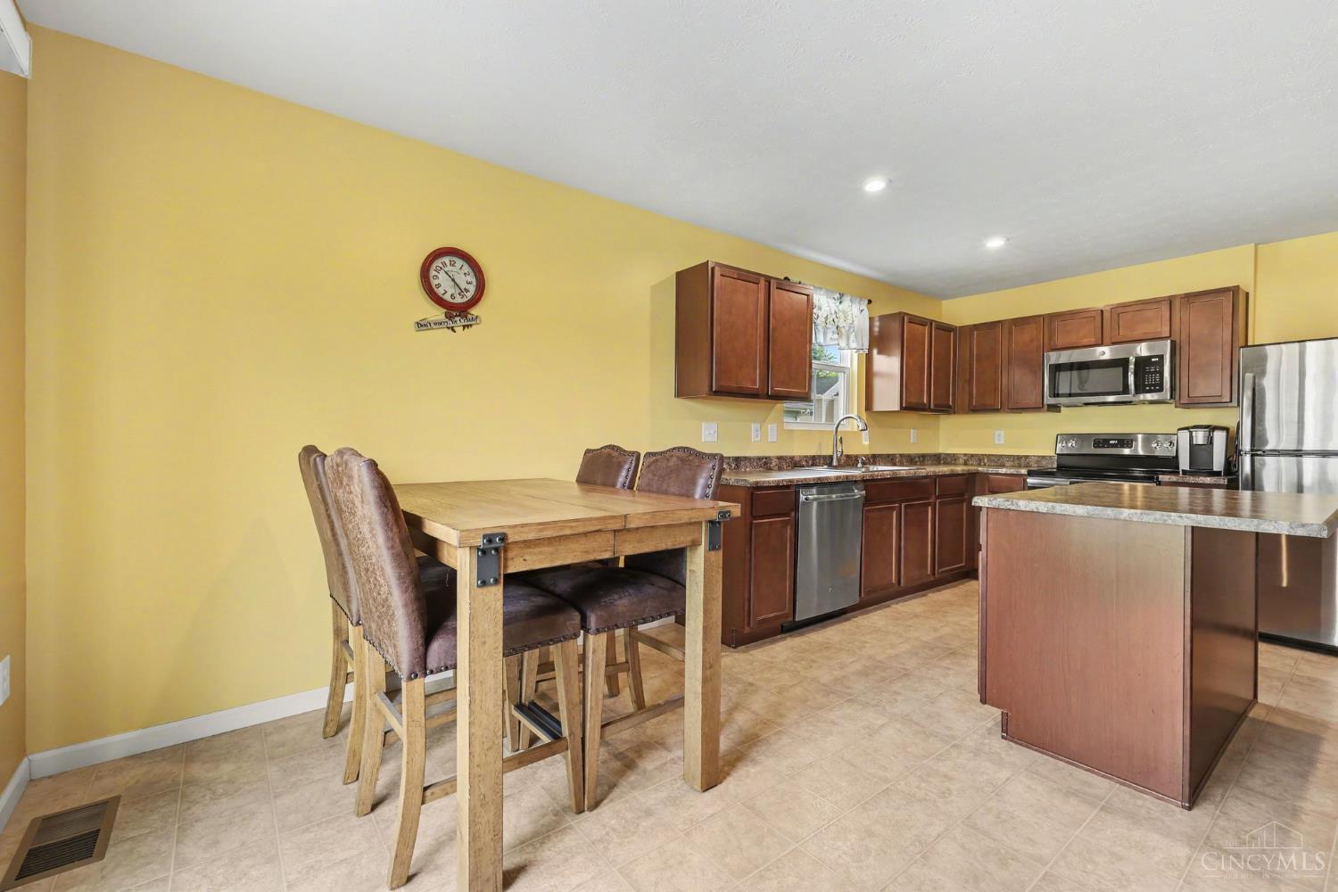 157 Wooded Ridge Drive, Batavia Twp, OH, 45102