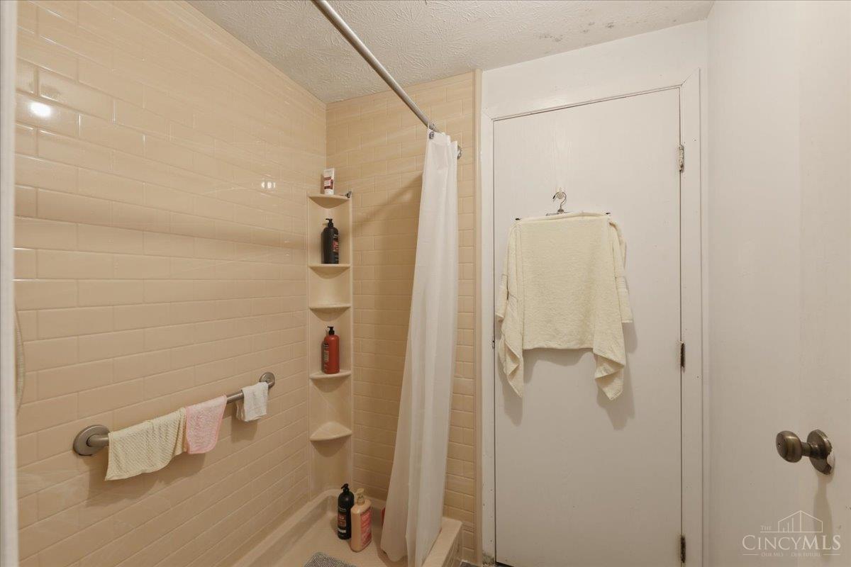 2435 Montana Avenue #11, Cincinnati, OH, 45211 — photo 17