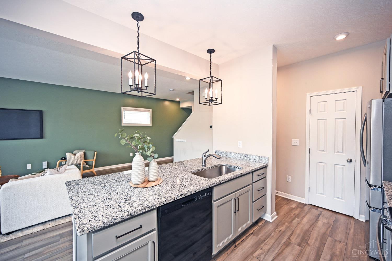 1506 Summerview Lane, Miami Twp, OH, 45150 — photo 13