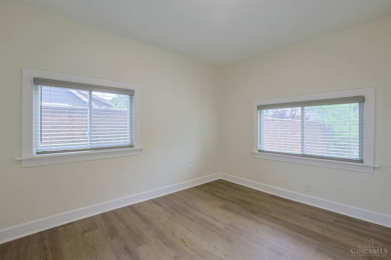 2956 Henshaw Avenue, Cincinnati, OH, 45225 — photo 18