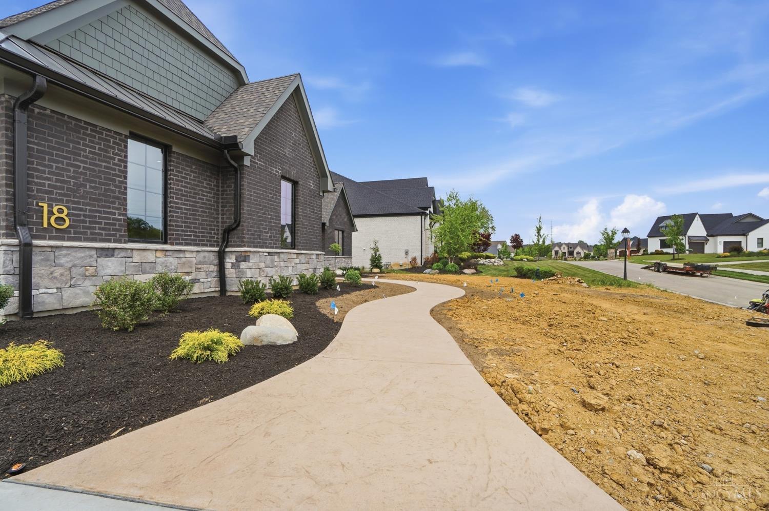 18 Chimney Ridge Drive