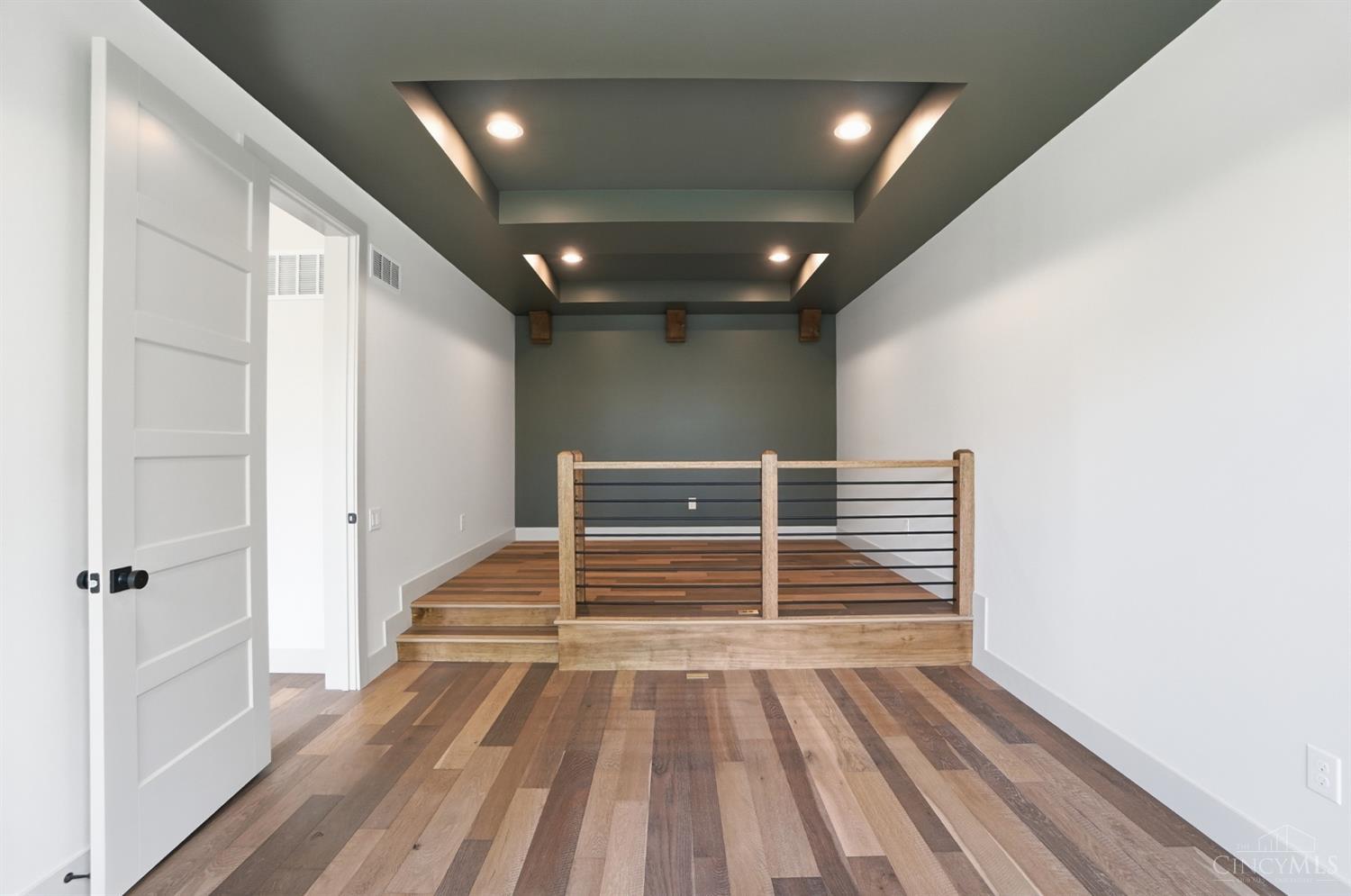 18 Chimney Ridge Drive