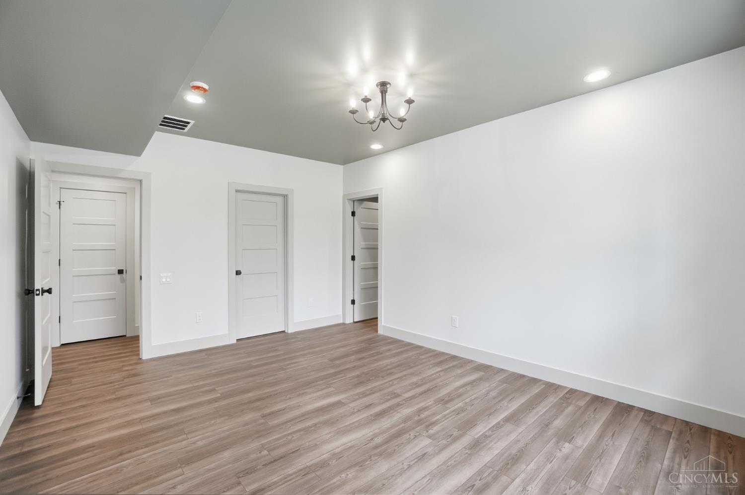 18 Chimney Ridge Drive