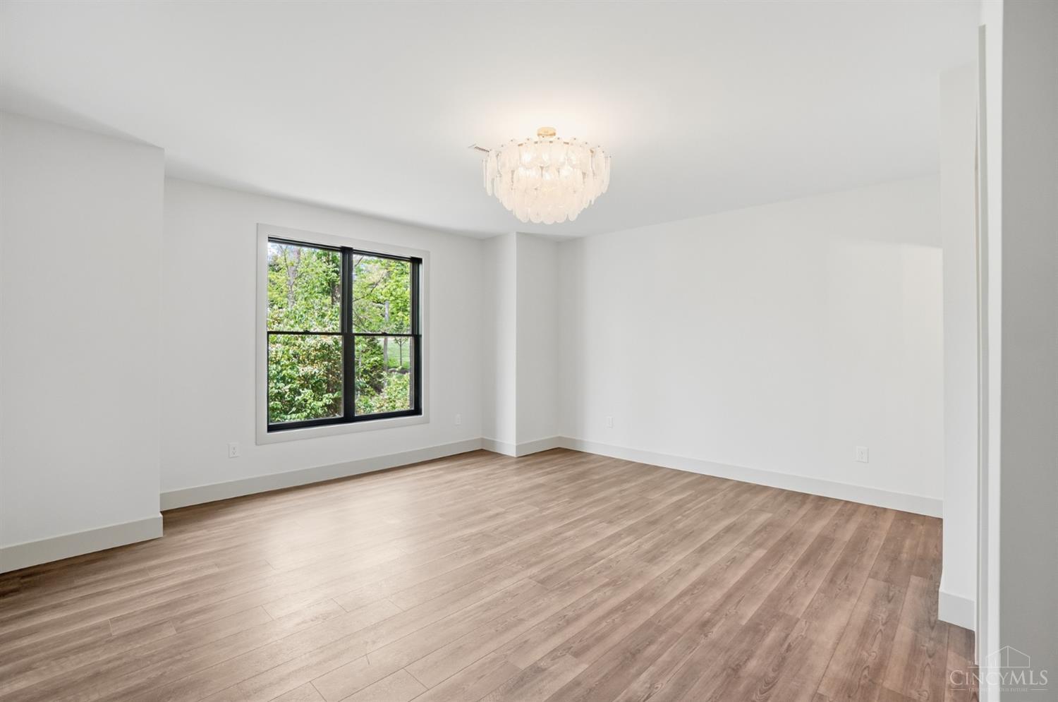 18 Chimney Ridge Drive